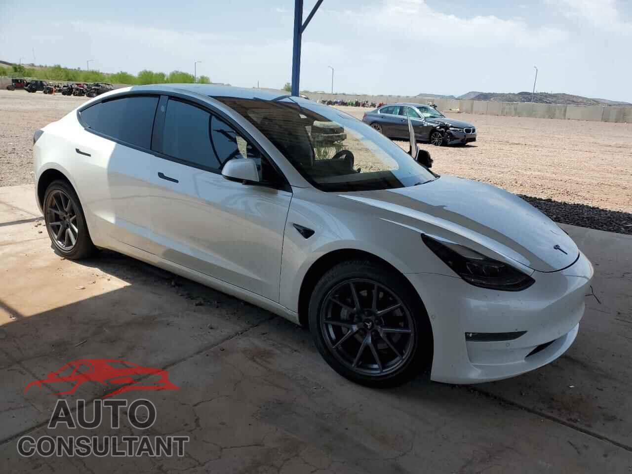 TESLA MODEL 3 2021 - 5YJ3E1EB5MF065657