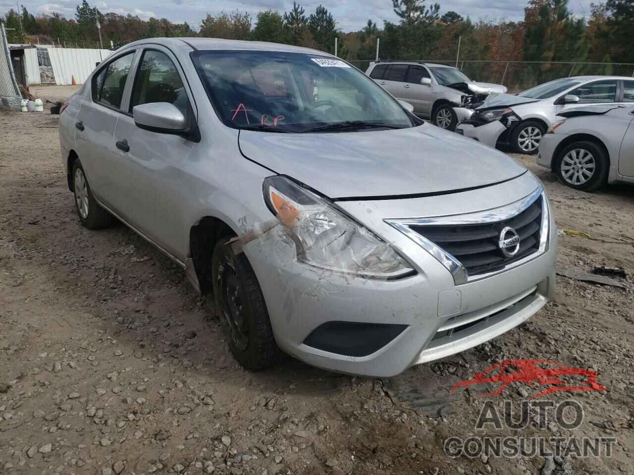 NISSAN VERSA 2017 - 3N1CN7AP0HL843085