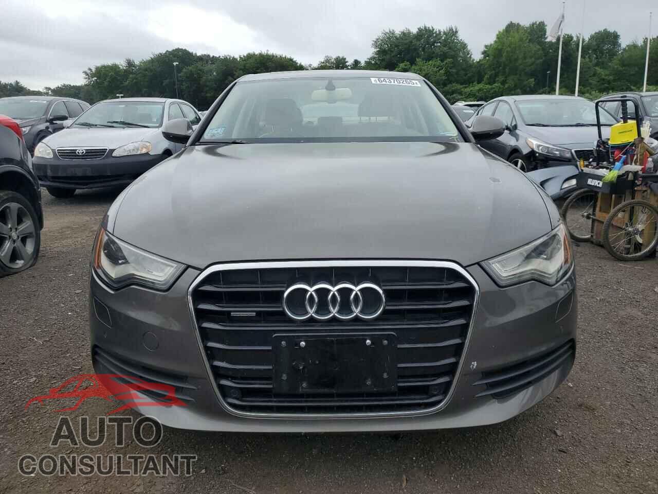AUDI A6 2013 - WAUGFAFC8DN077189
