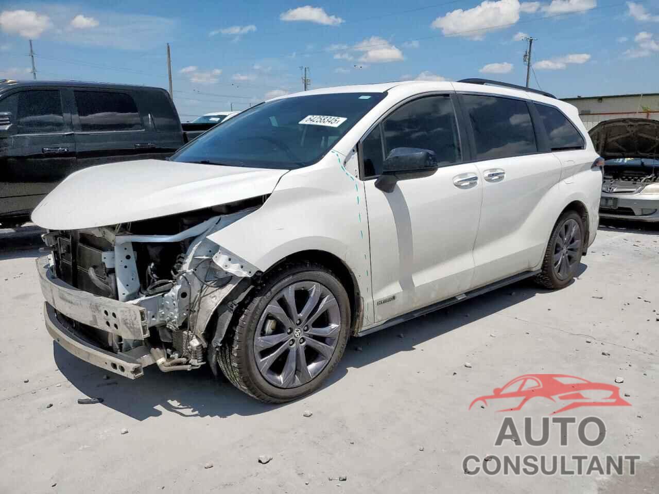 TOYOTA SIENNA 2021 - 5TDDRKEC1MS058191