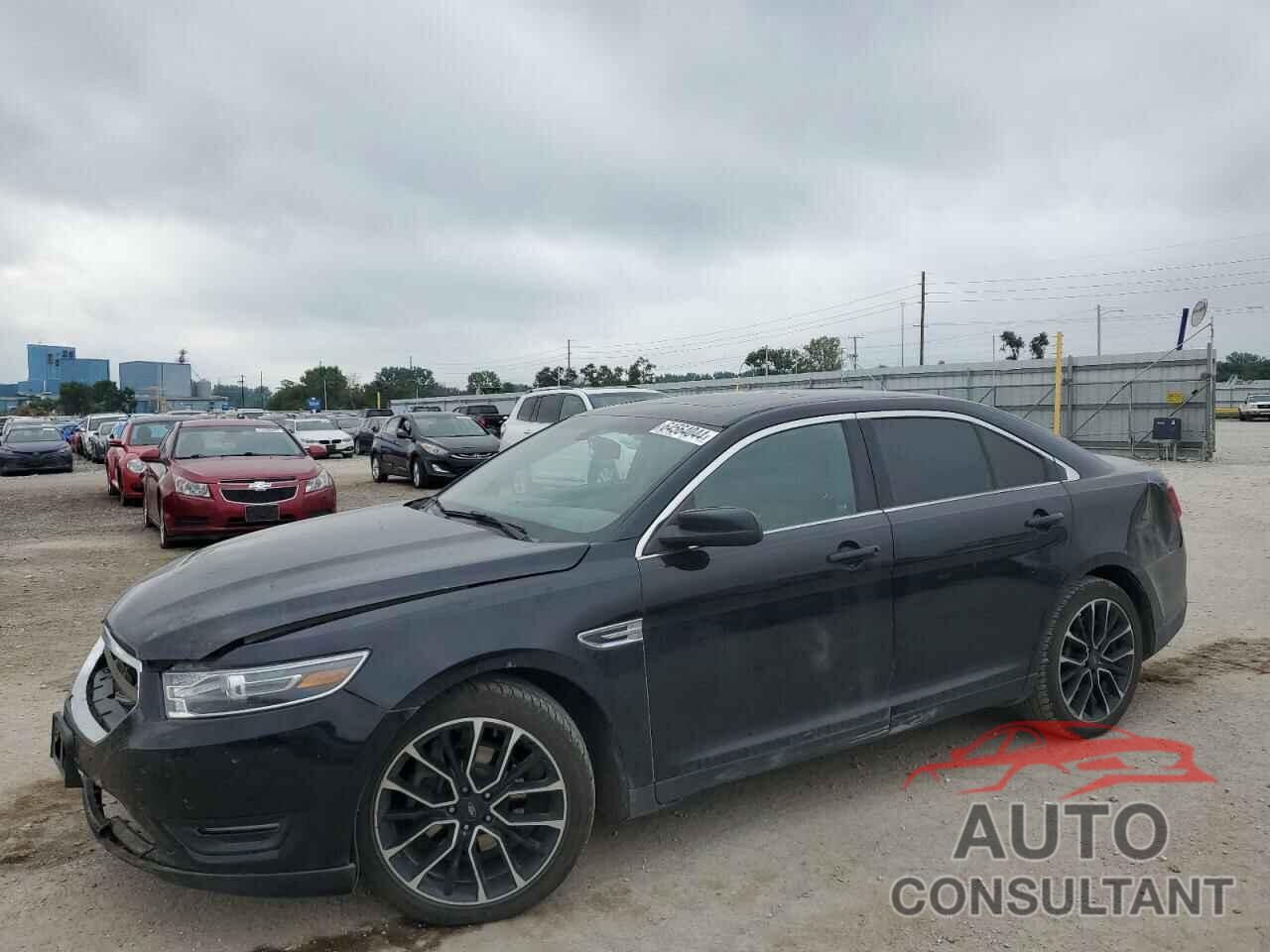 FORD TAURUS 2017 - 1FAHP2E82HG139032