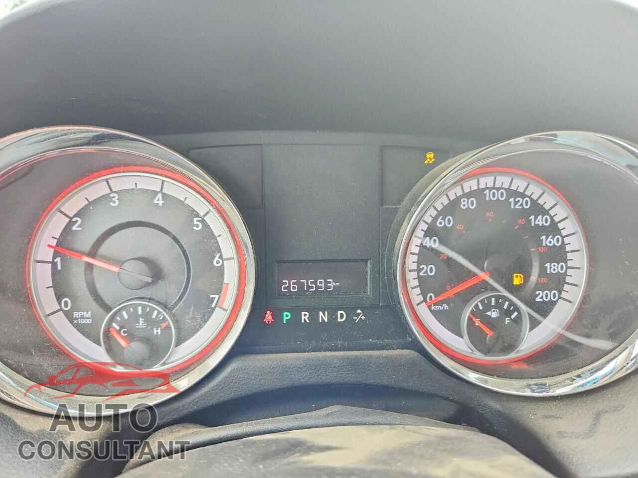 DODGE CARAVAN 2011 - 2D4RN4DG3BR726695