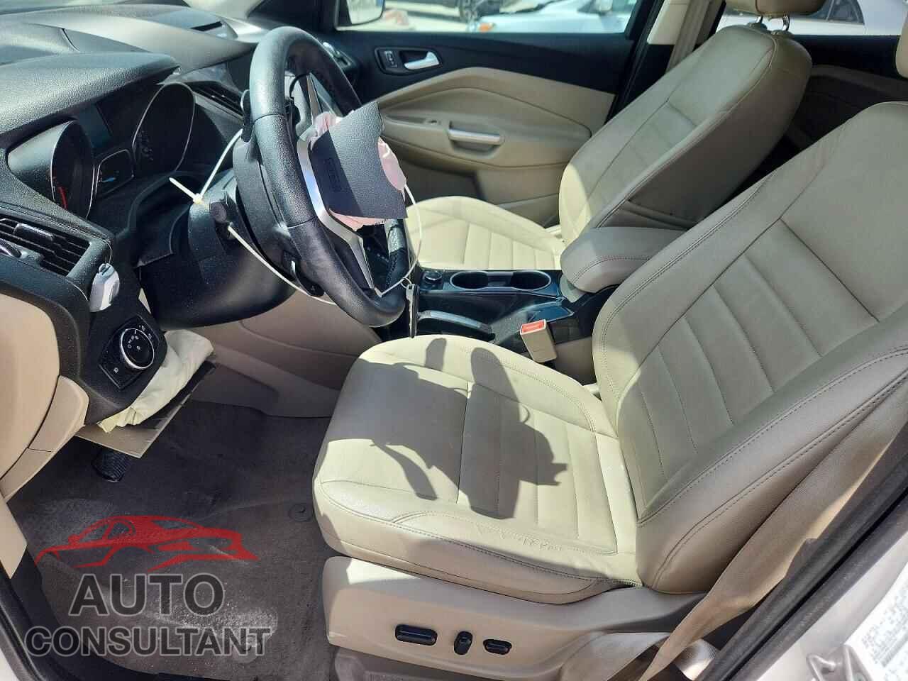 FORD ESCAPE 2014 - 1FMCU0J90EUD43790