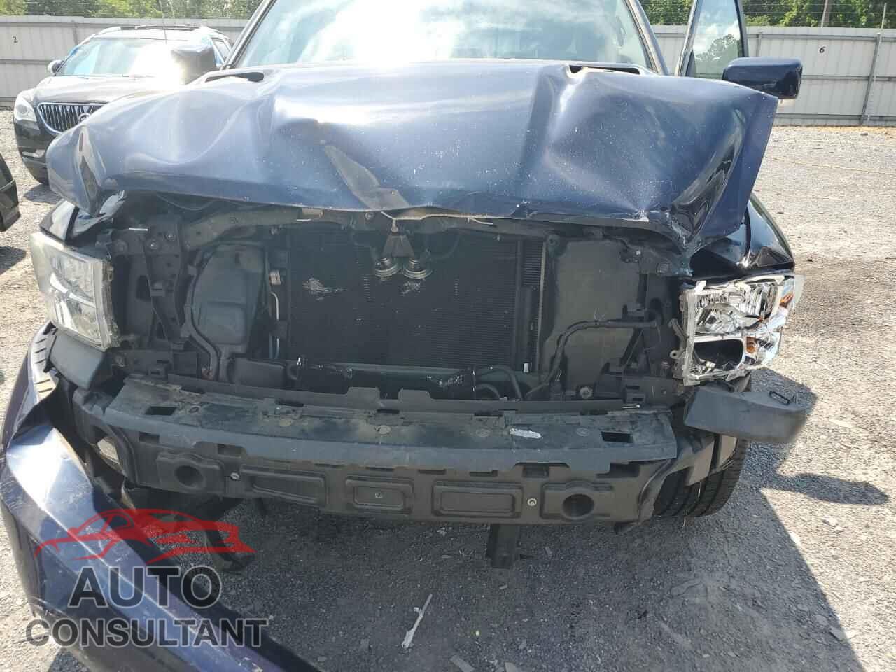 DODGE RAM 1500 2012 - 1C6RD7MT2CS195995