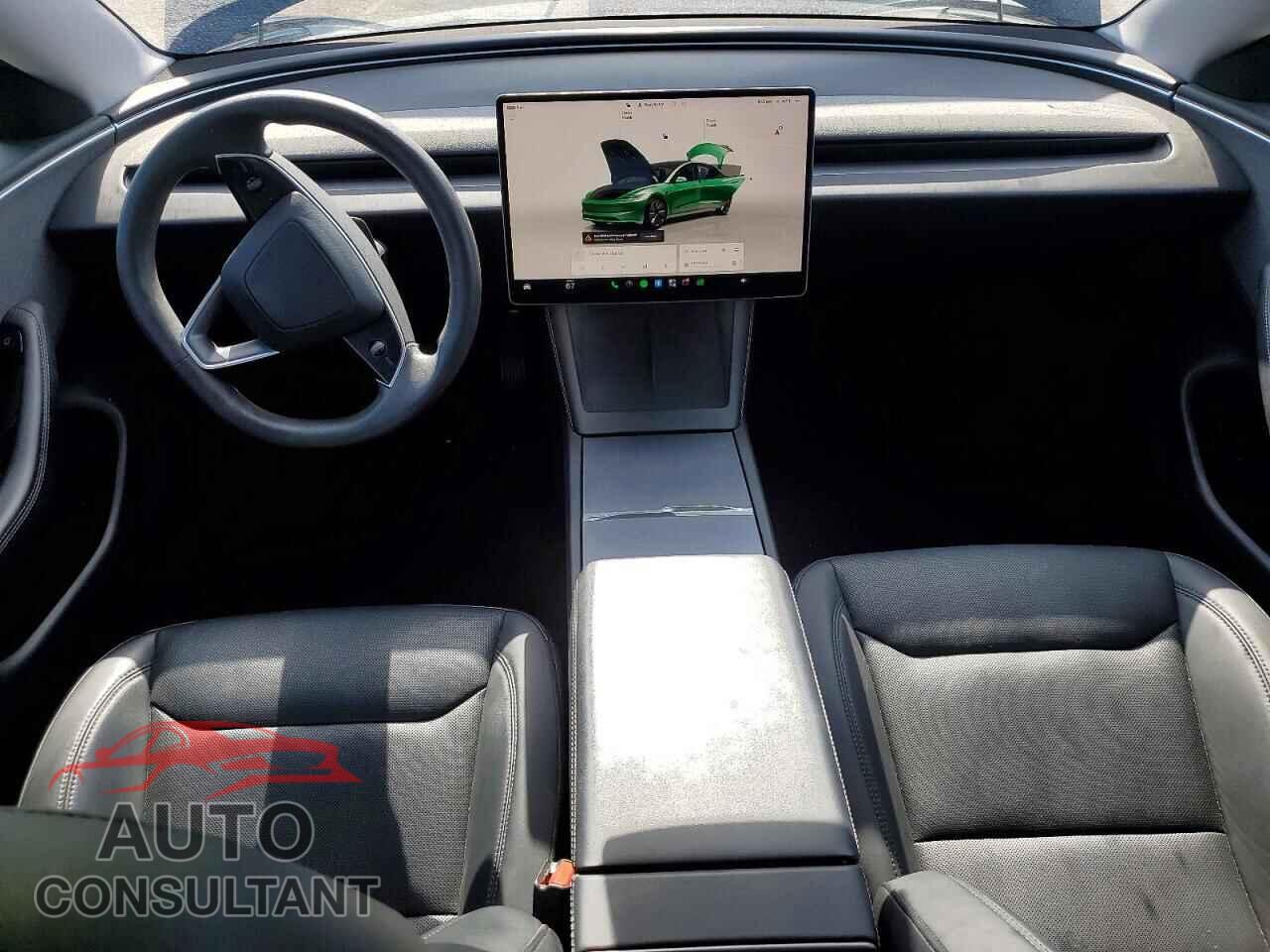 TESLA MODEL 3 2024 - 5YJ3E1EAXRF747755