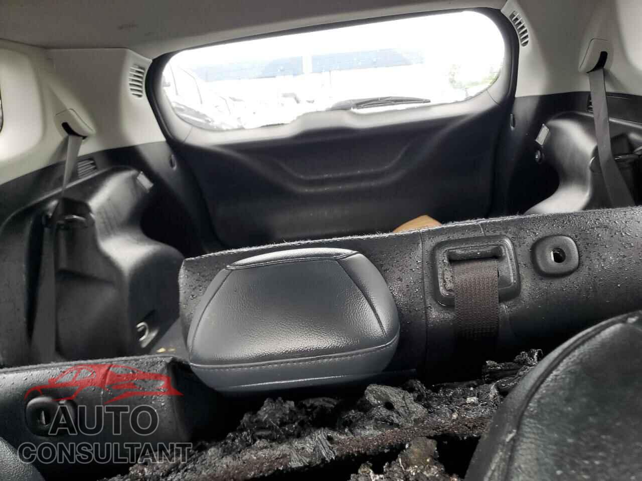 JEEP COMPASS 2020 - 3C4NJDCB2LT211943
