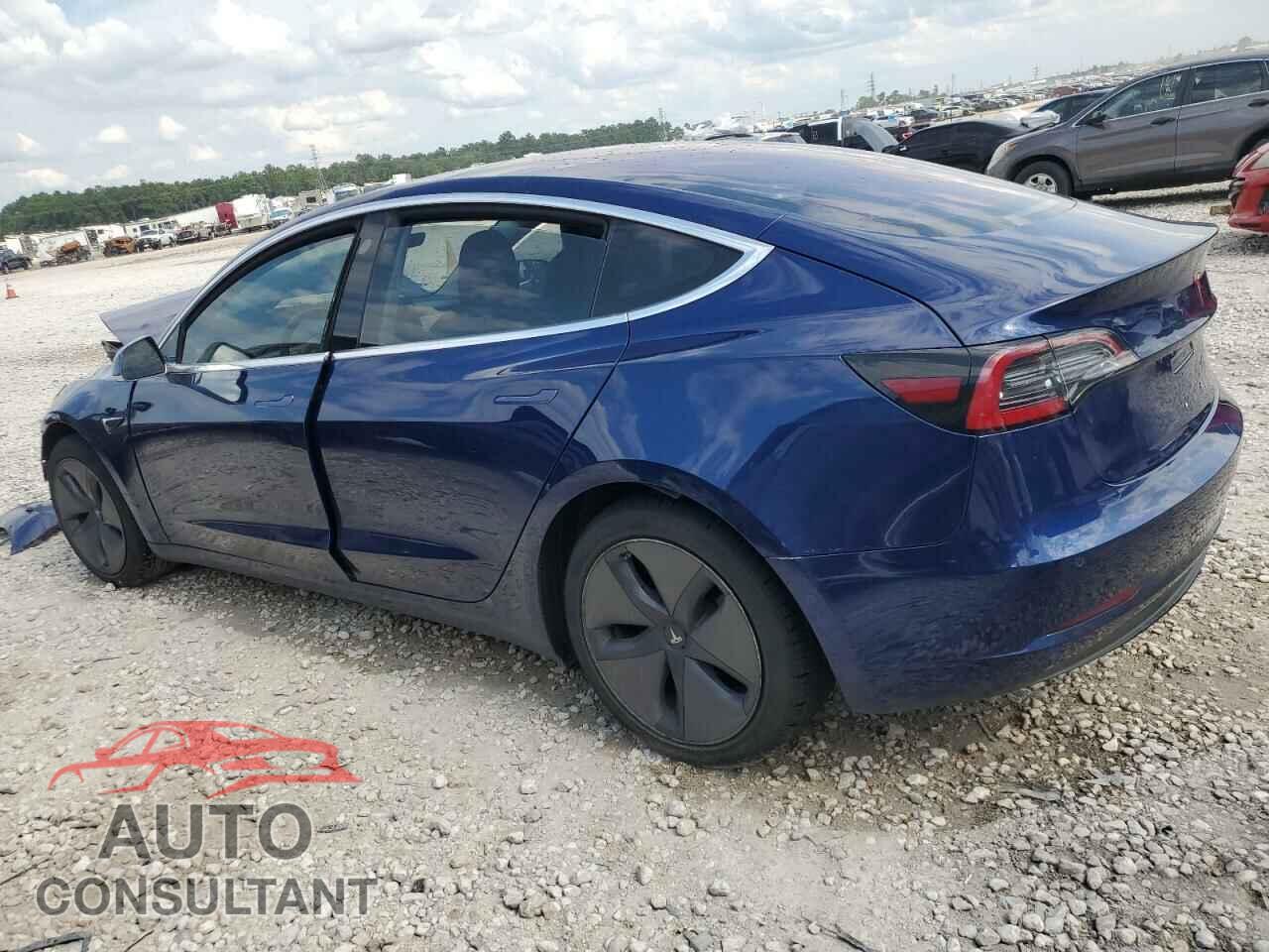 TESLA MODEL 3 2018 - 5YJ3E1EA0JF041818