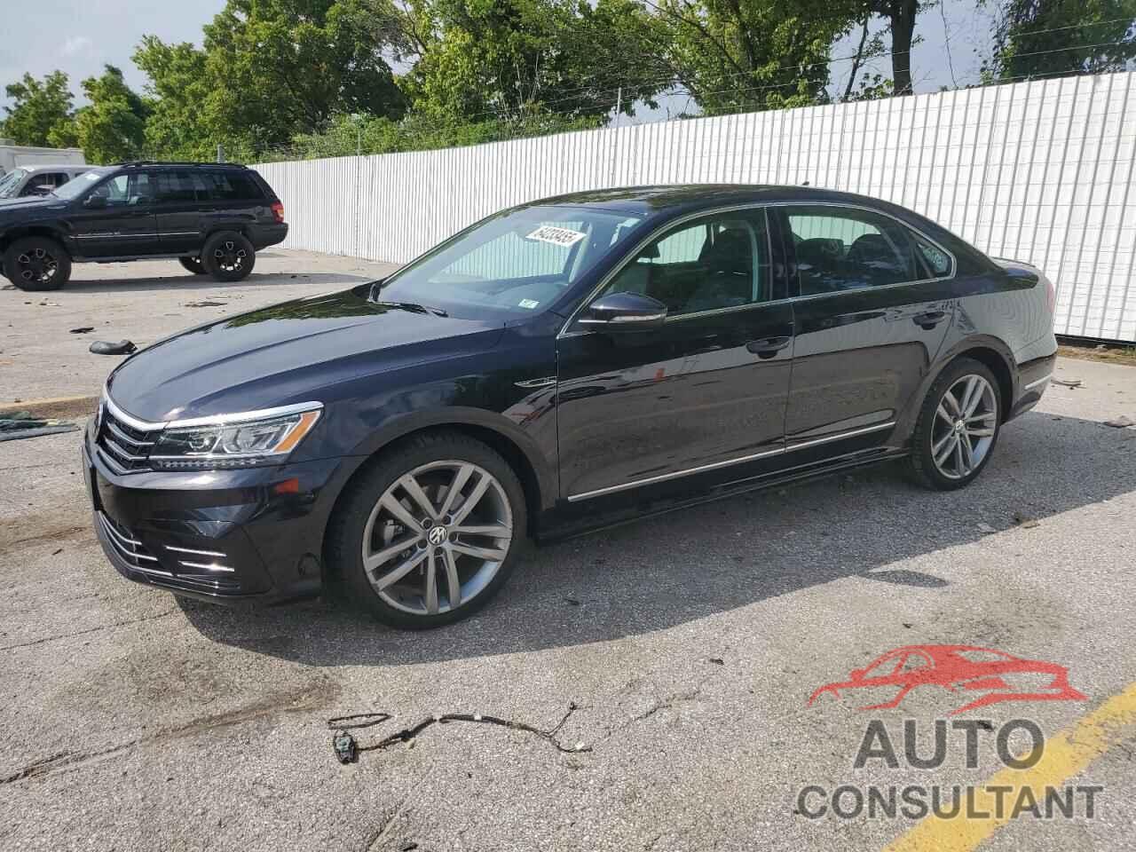 VOLKSWAGEN PASSAT 2017 - 1VWDT7A38HC086305