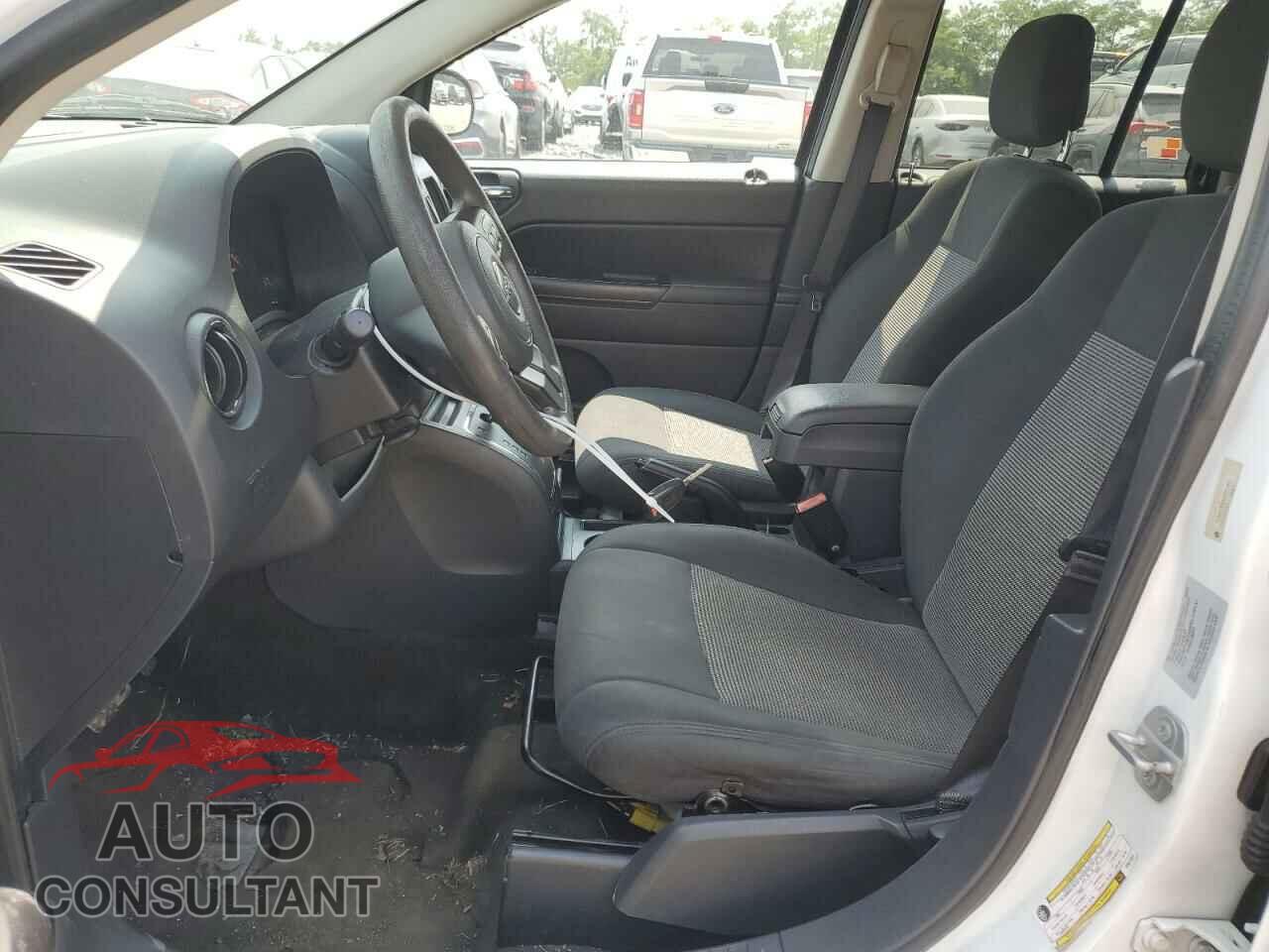 JEEP COMPASS 2016 - 1C4NJCBAXGD611621