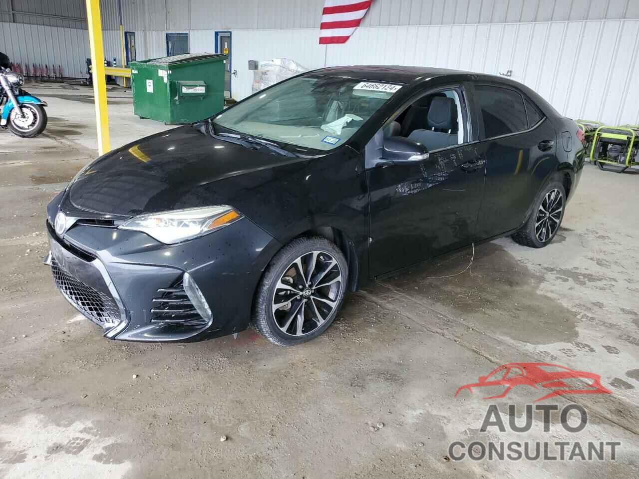 TOYOTA COROLLA 2018 - 2T1BURHE1JC015115