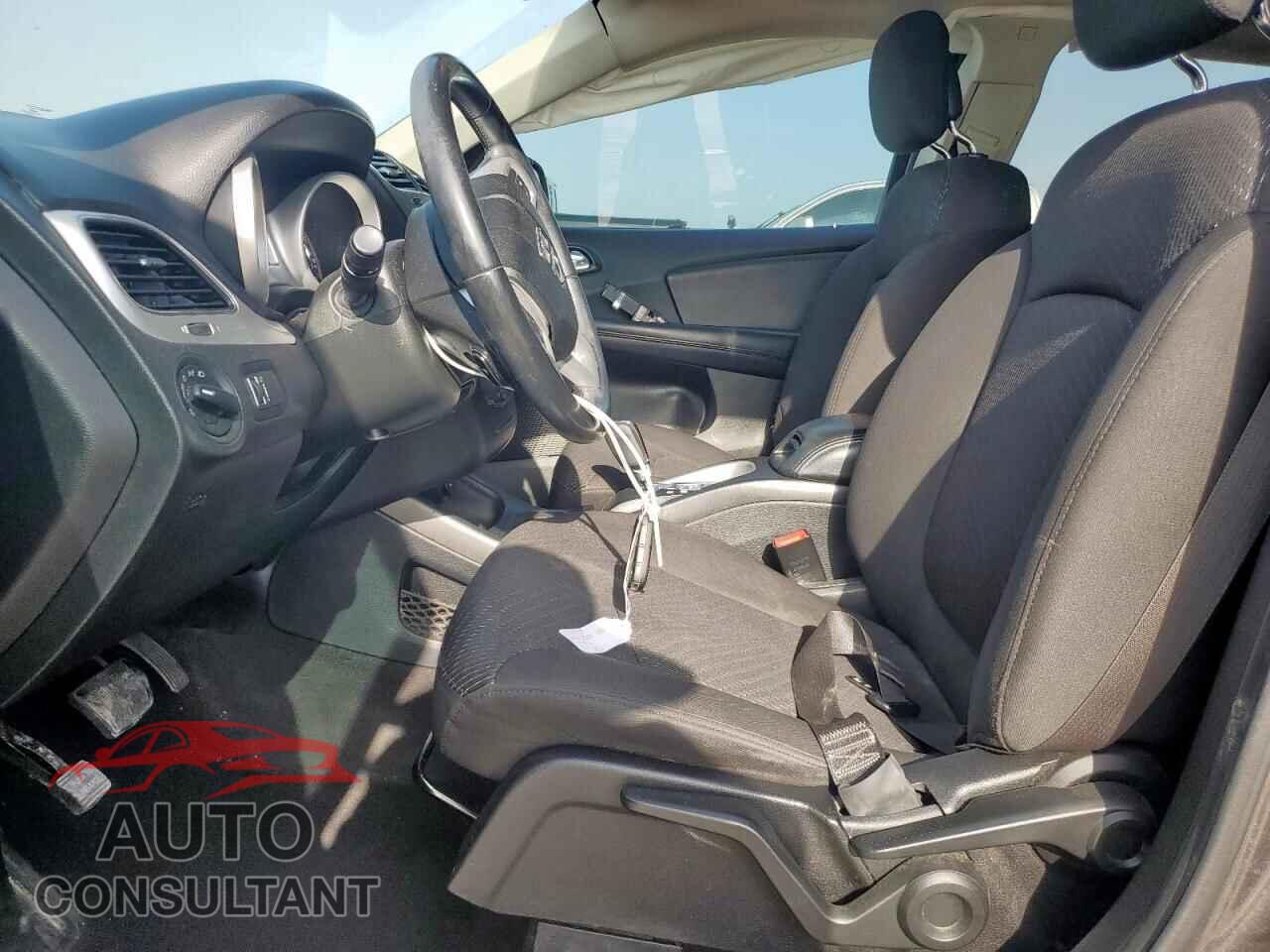 DODGE JOURNEY 2018 - 3C4PDCAB2JT385389