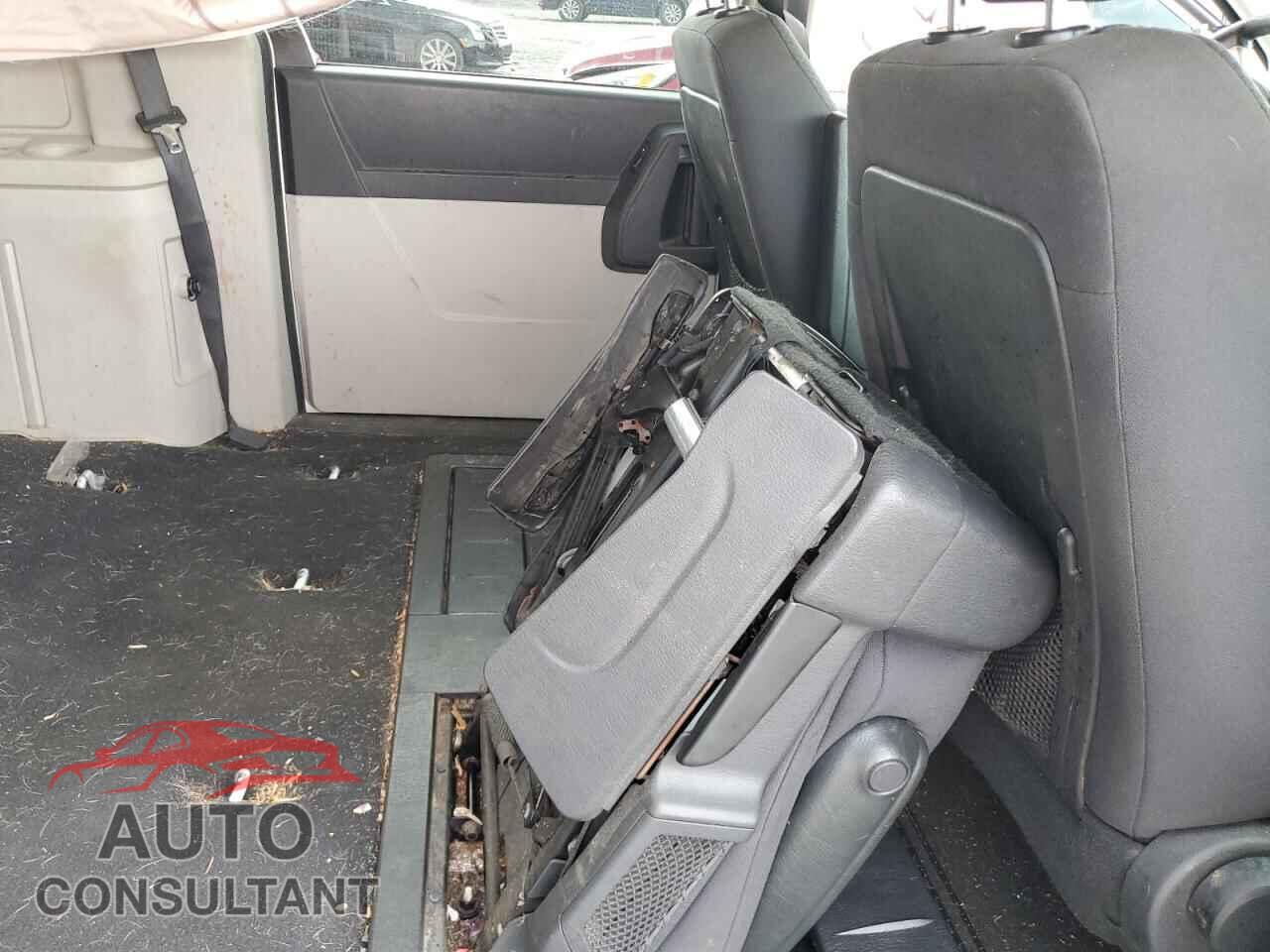 DODGE CARAVAN 2010 - 2D4RN4DE5AR384132