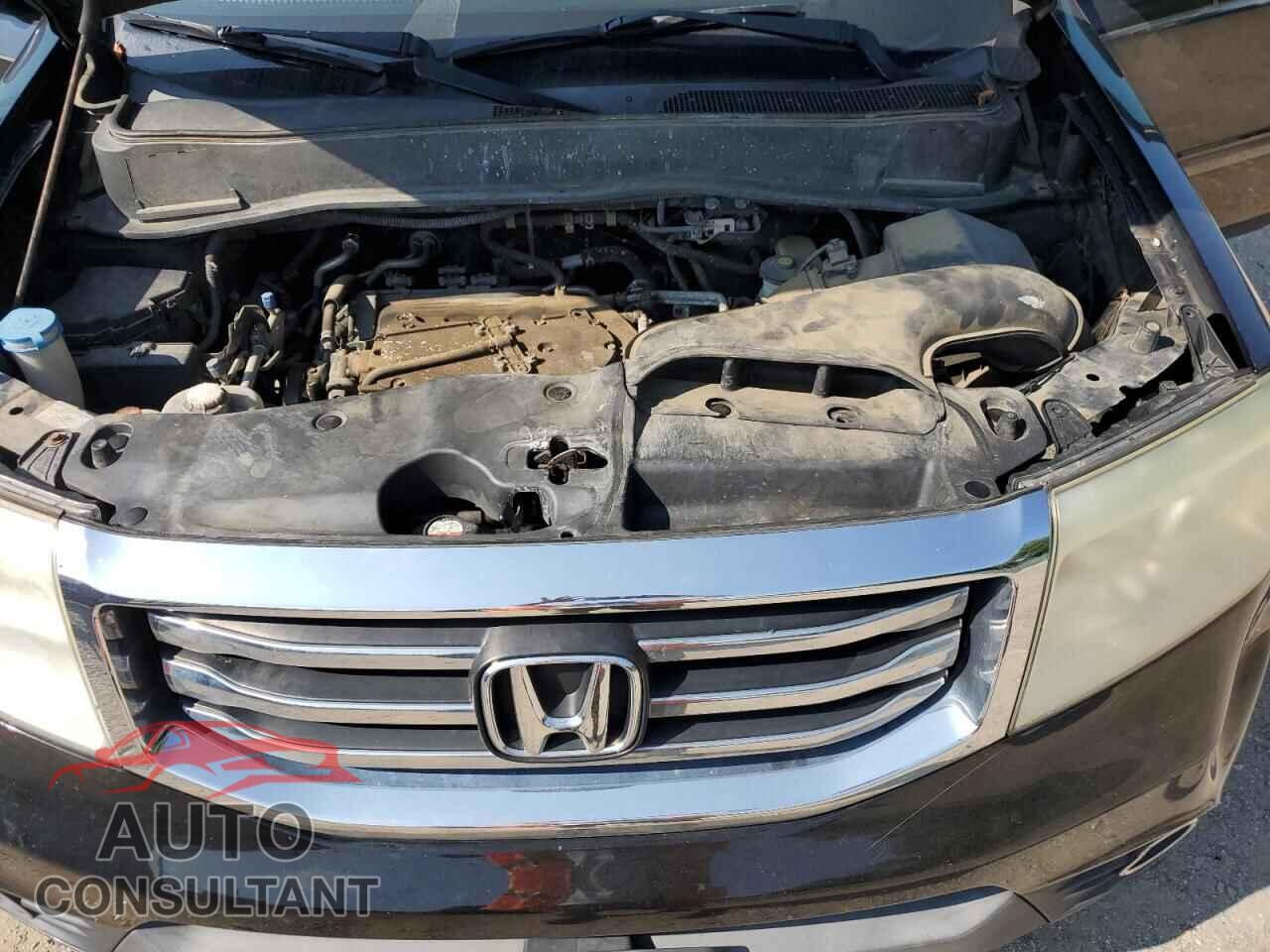 HONDA PILOT 2012 - 5FNYF4H50CB033465