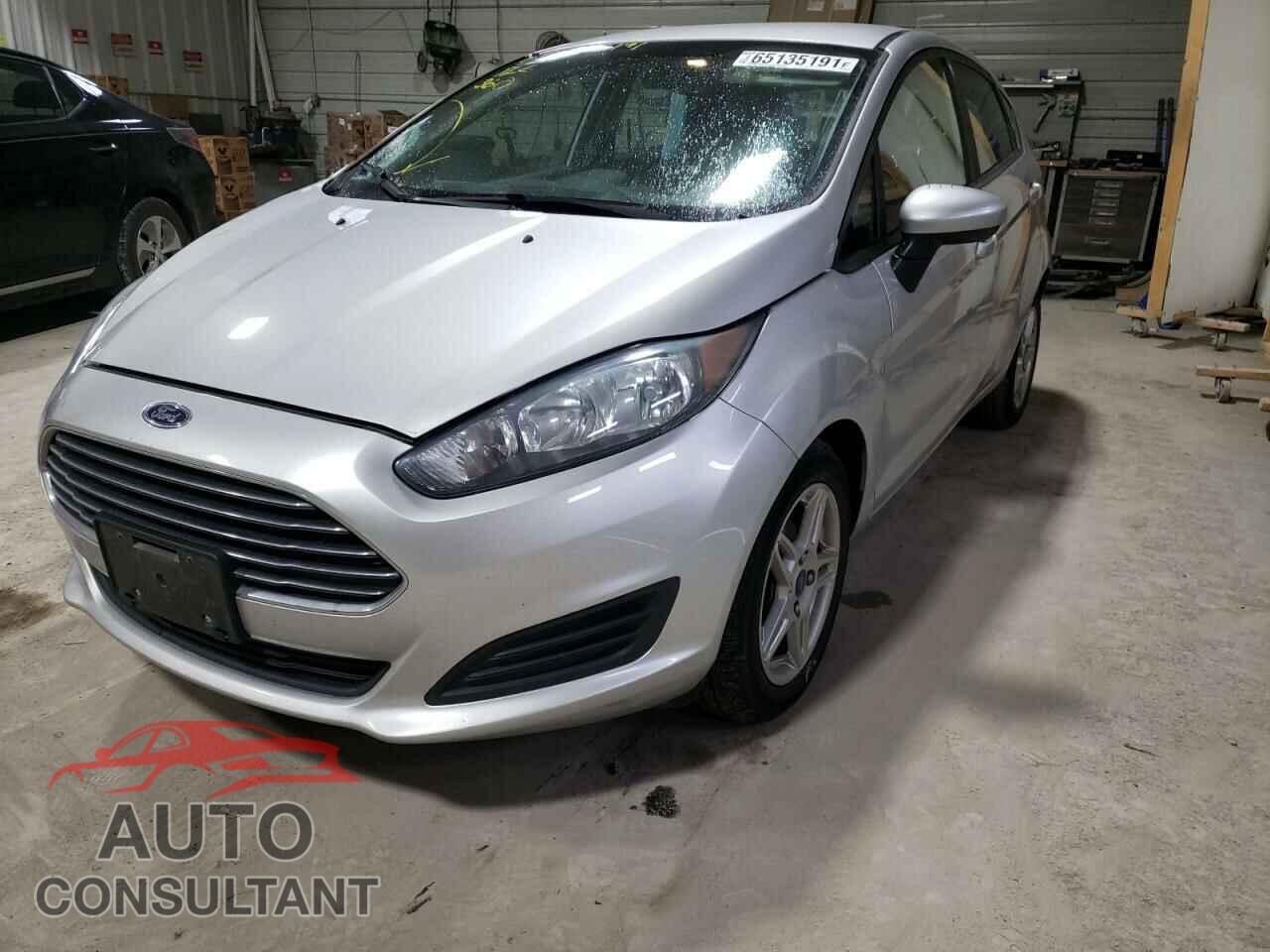FORD FIESTA 2017 - 3FADP4EJ9HM135529