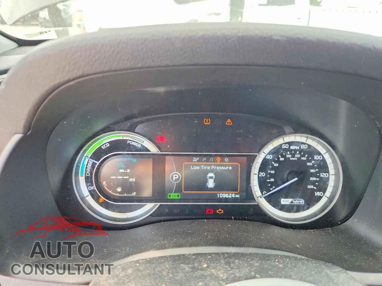 KIA NIRO 2017 - KNDCE3LC7H5046946