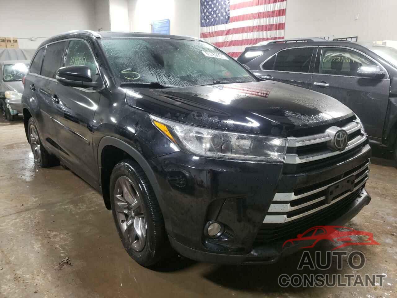 TOYOTA HIGHLANDER 2018 - 5TDDZRFH0JS889535