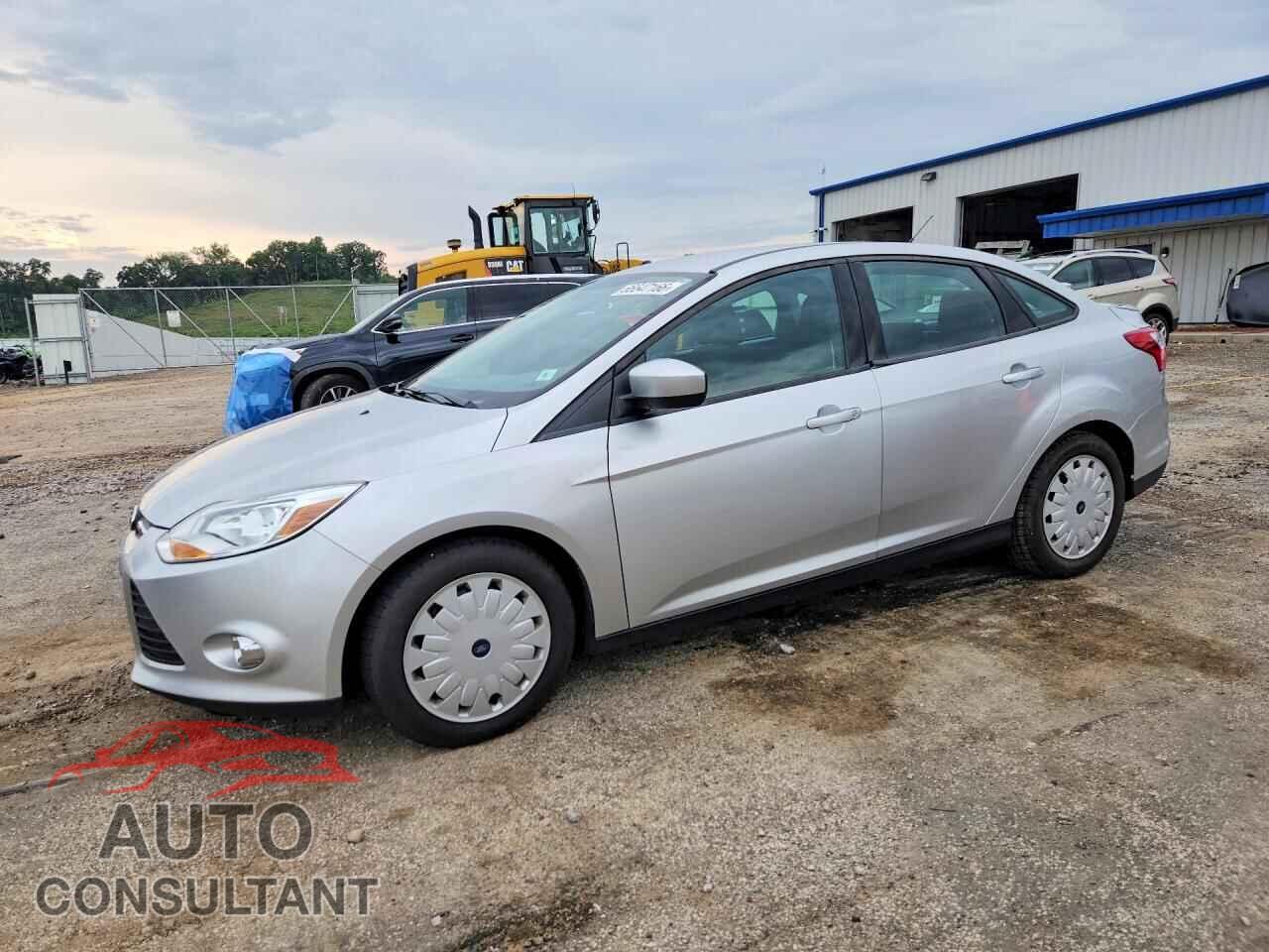FORD FOCUS 2012 - 1FAHP3F27CL451606