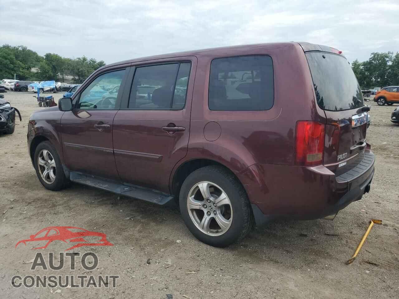 HONDA PILOT 2012 - 5FNYF4H50CB034874