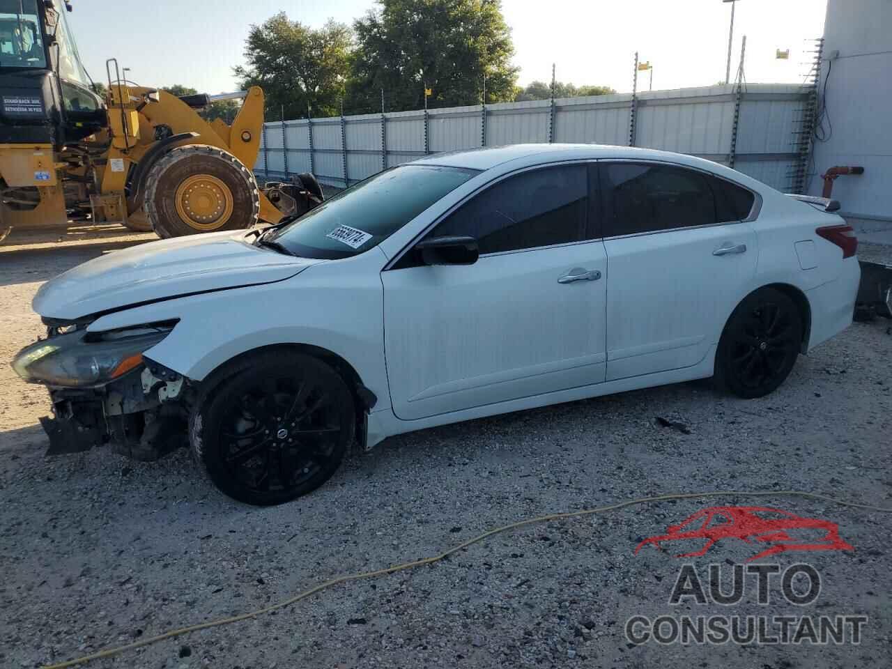 NISSAN ALTIMA 2017 - 1N4AL3APXHC272905