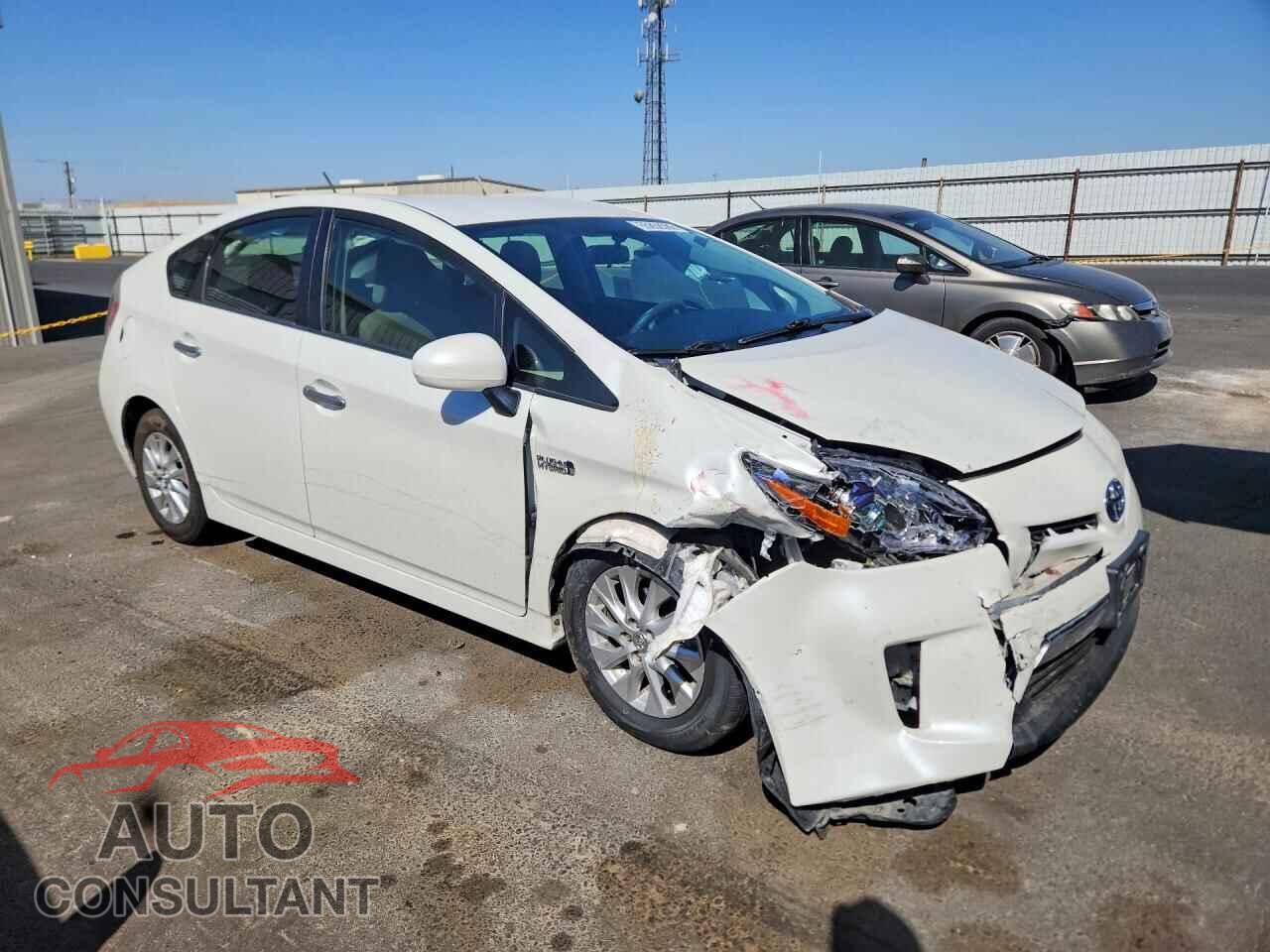 TOYOTA PRIUS 2014 - JTDKN3DP2E3051024