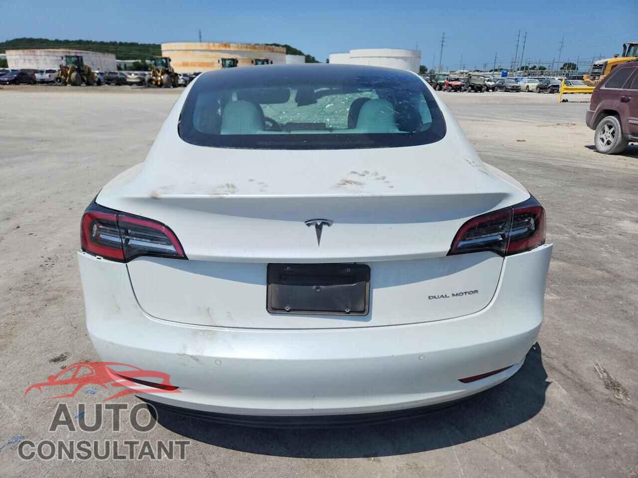 TESLA MODEL 3 2021 - 5YJ3E1EB3MF980622