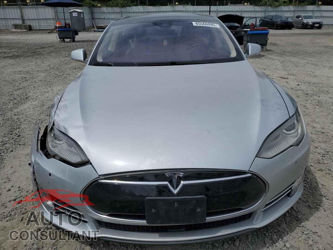 TESLA MODEL S 2015 - 5YJSA1E27FF116392