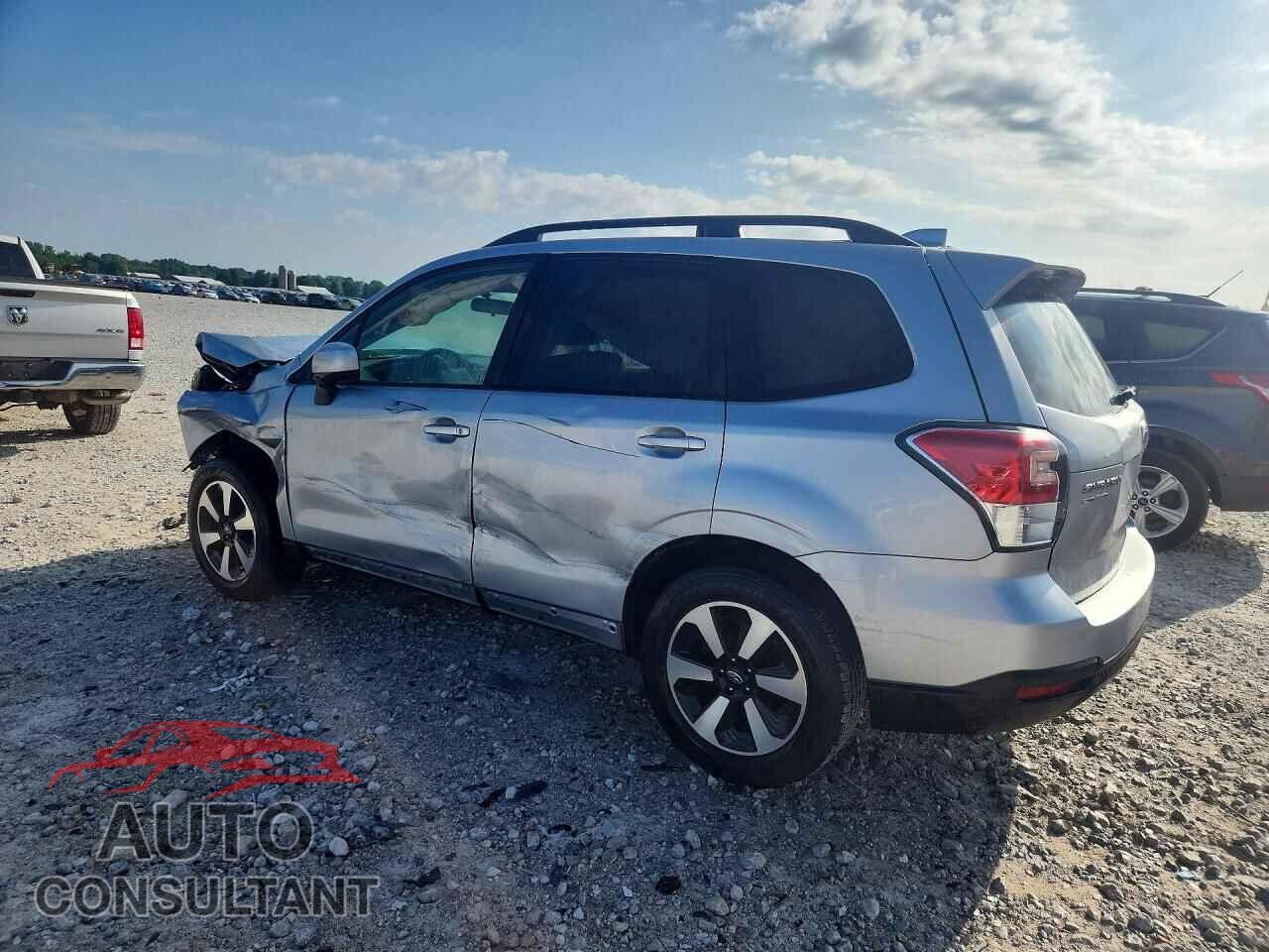 SUBARU FORESTER 2018 - JF2SJAGC6JH463227