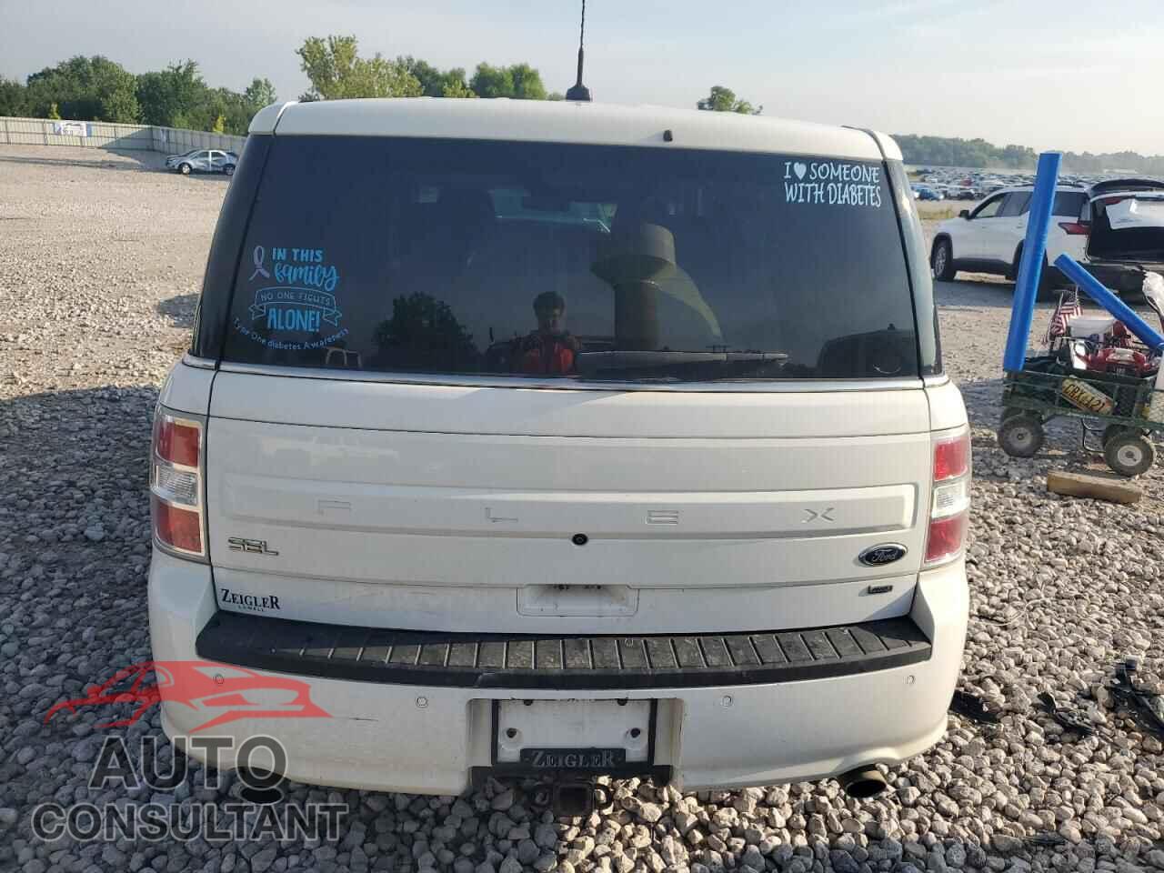 FORD FLEX 2018 - 2FMHK6C83JBA09059