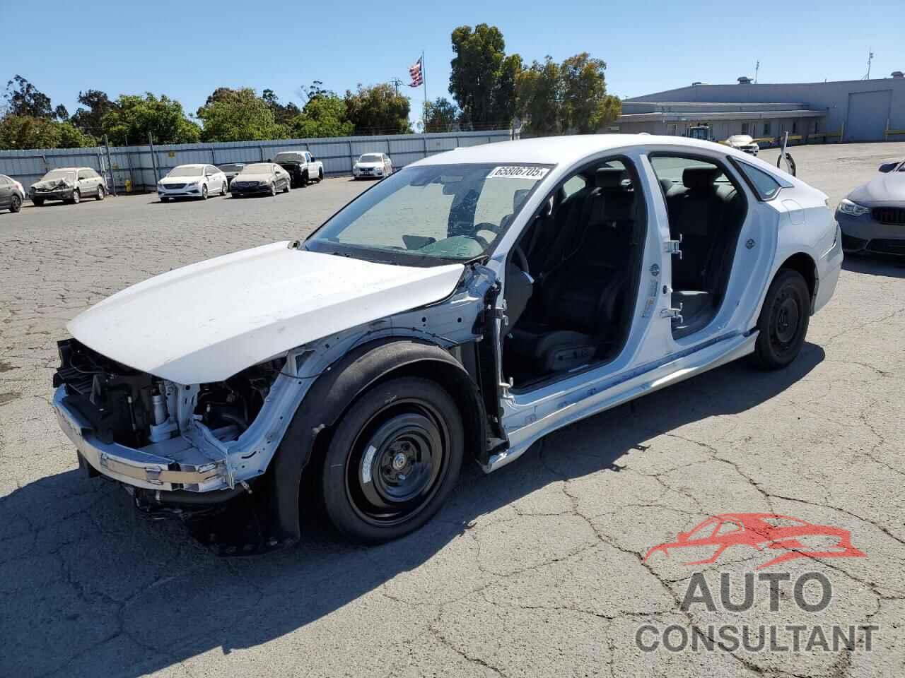 HONDA ACCORD 2018 - 1HGCV1F3XJA124523