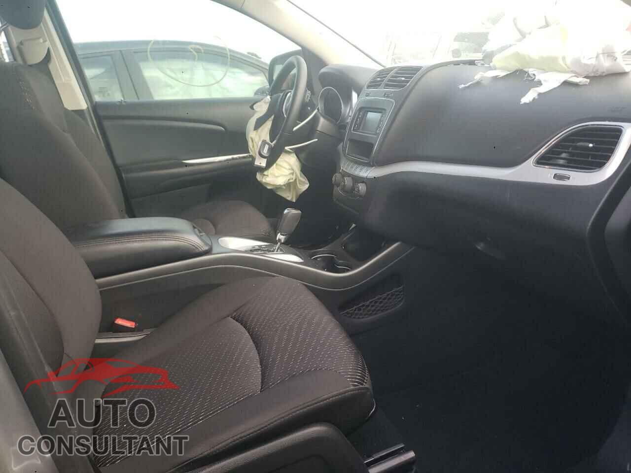 DODGE JOURNEY 2019 - 3C4PDCBB5KT866768
