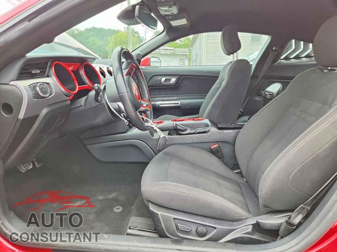 FORD MUSTANG 2020 - 1FA6P8TH3L5114657