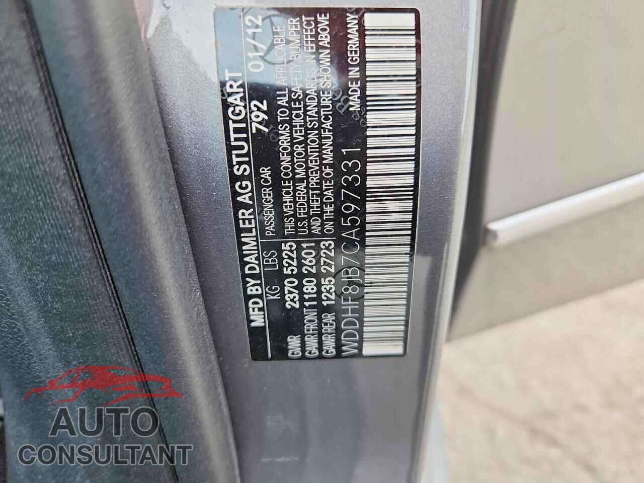 MERCEDES-BENZ E-CLASS 2012 - WDDHF8JB7CA597331