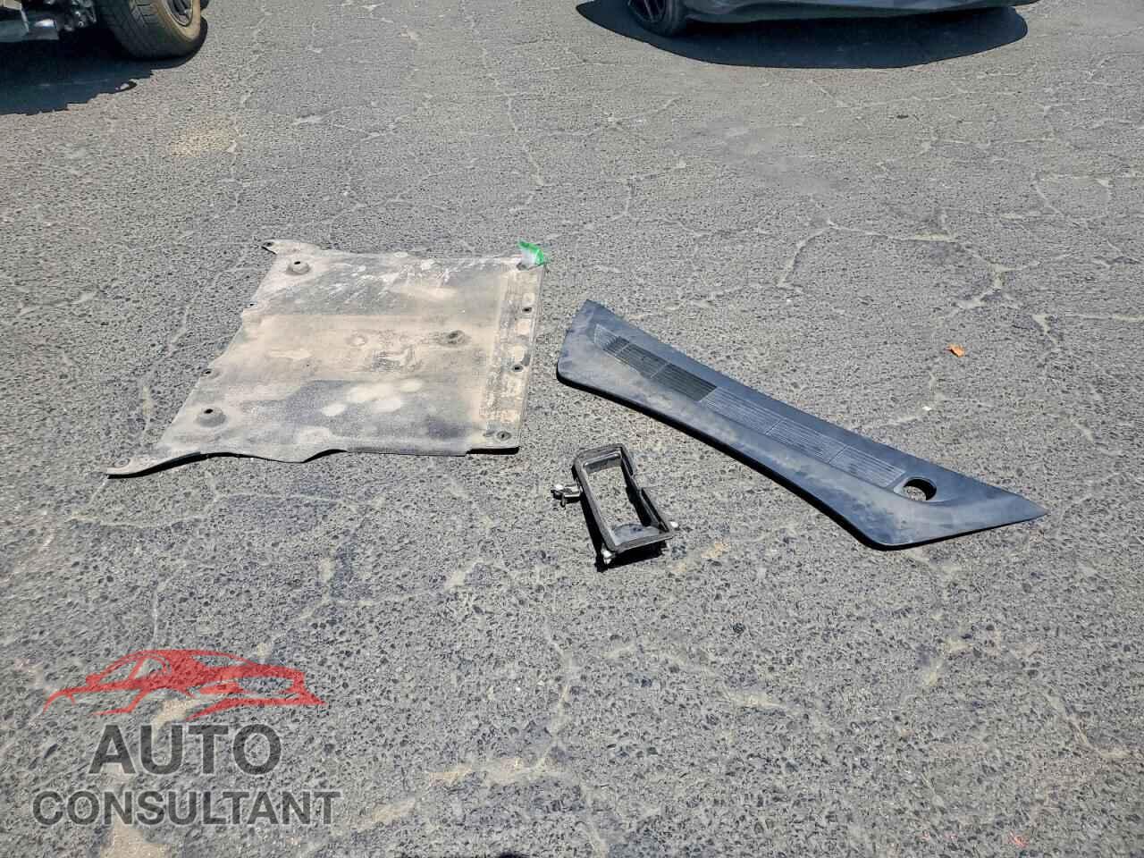TESLA MODEL 3 2021 - 5YJ3E1EB5MF874835