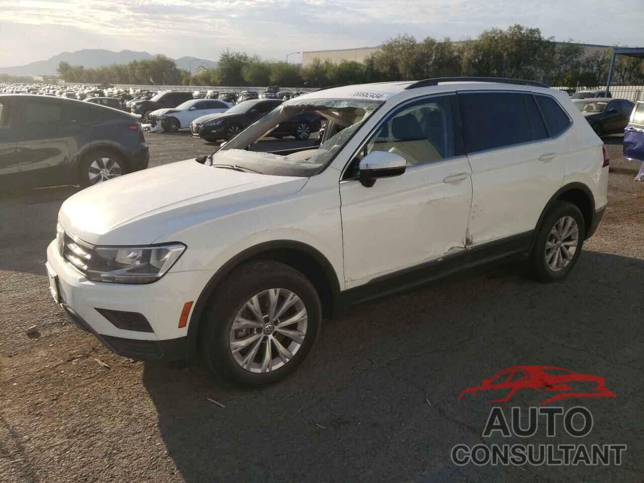 VOLKSWAGEN TIGUAN 2018 - 3VV2B7AX4JM193549