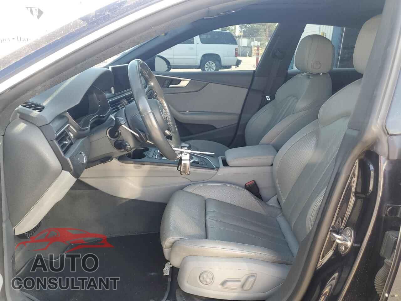 AUDI A5 2018 - WAUENDF58JA062644