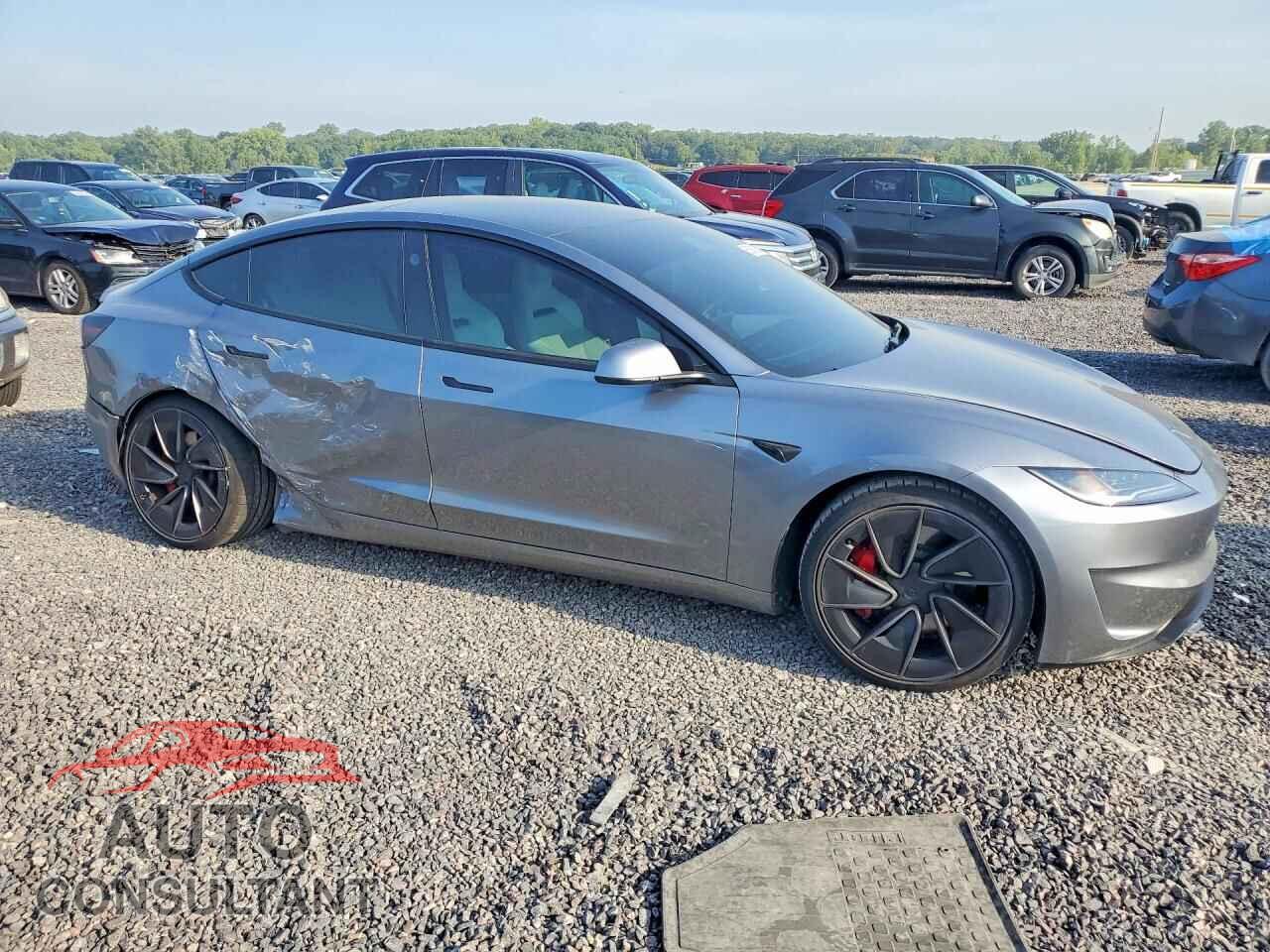 TESLA MODEL 3 2024 - 5YJ3E1ET3RF897126