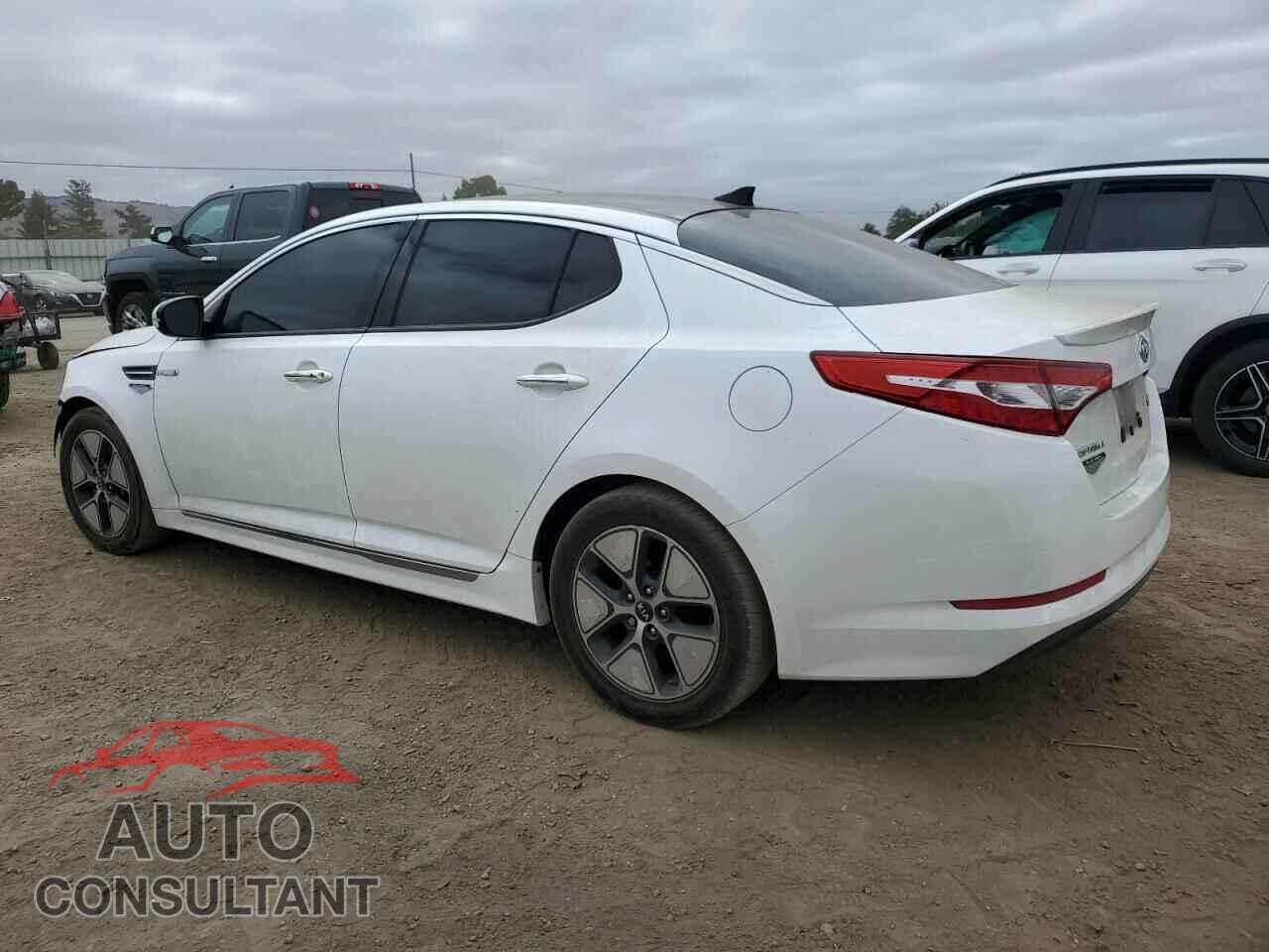 KIA OPTIMA 2011 - KNAGM4AD3B5000797
