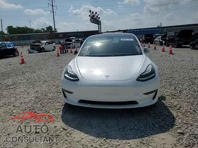 TESLA MODEL 3 2018 - 5YJ3E1EB9JF145586