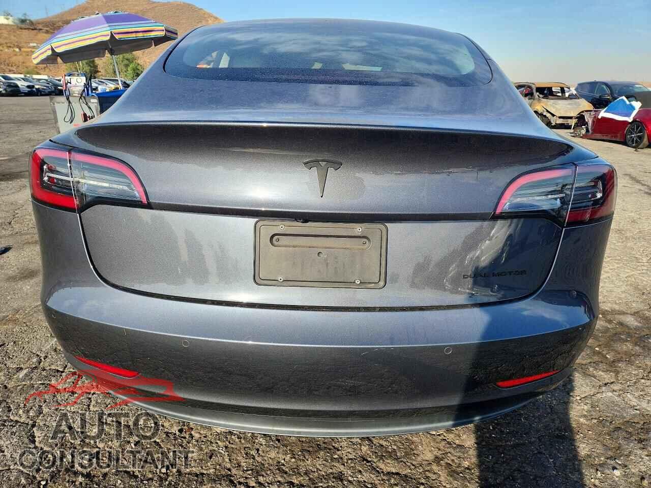 TESLA MODEL 3 2021 - 5YJ3E1EB3MF939147