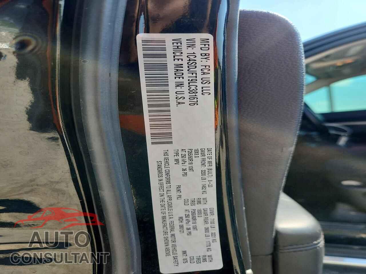 DODGE DURANGO 2020 - 1C4SDJFT9LC381676