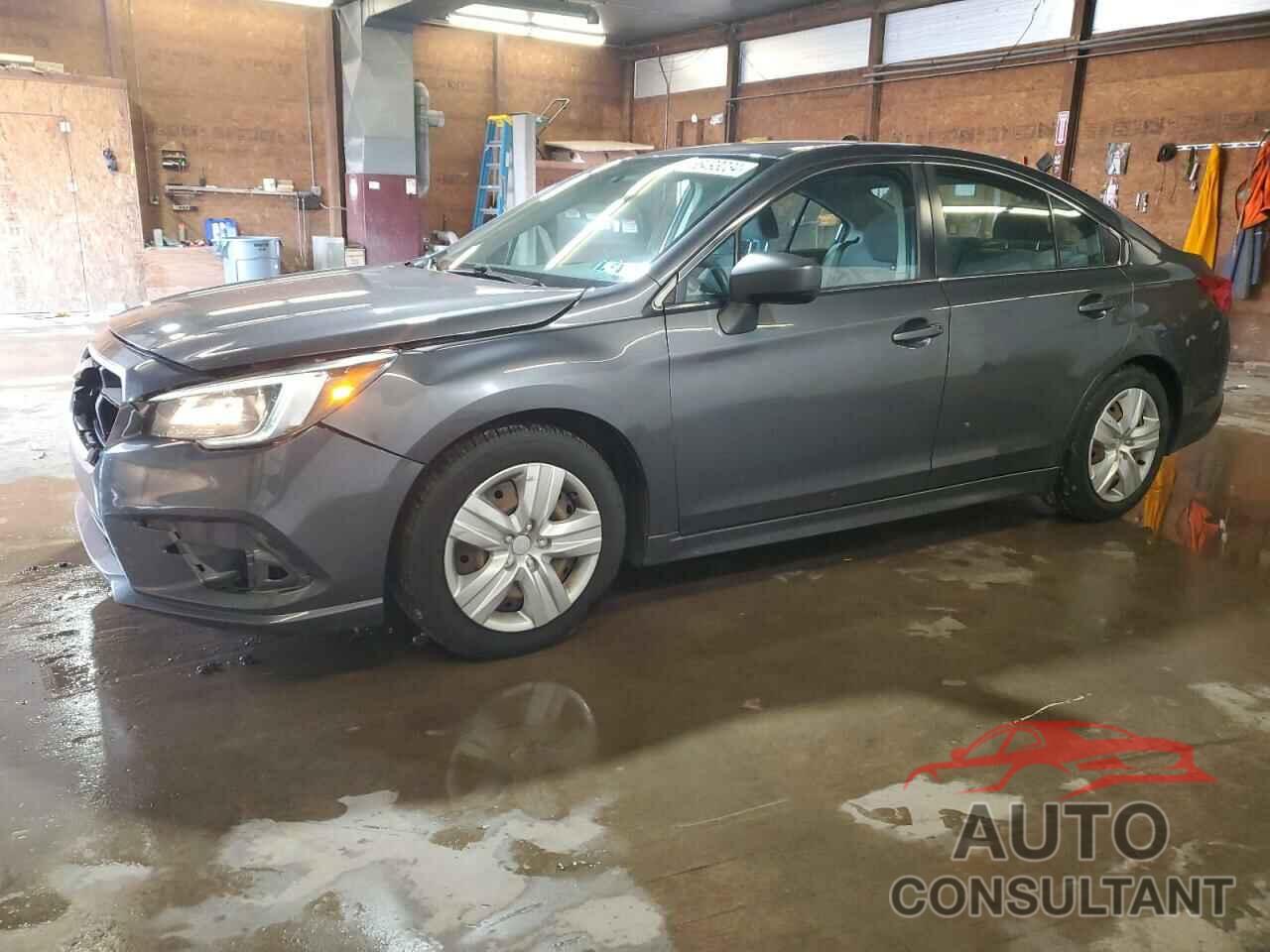 SUBARU LEGACY 2018 - 4S3BNAA68J3021231