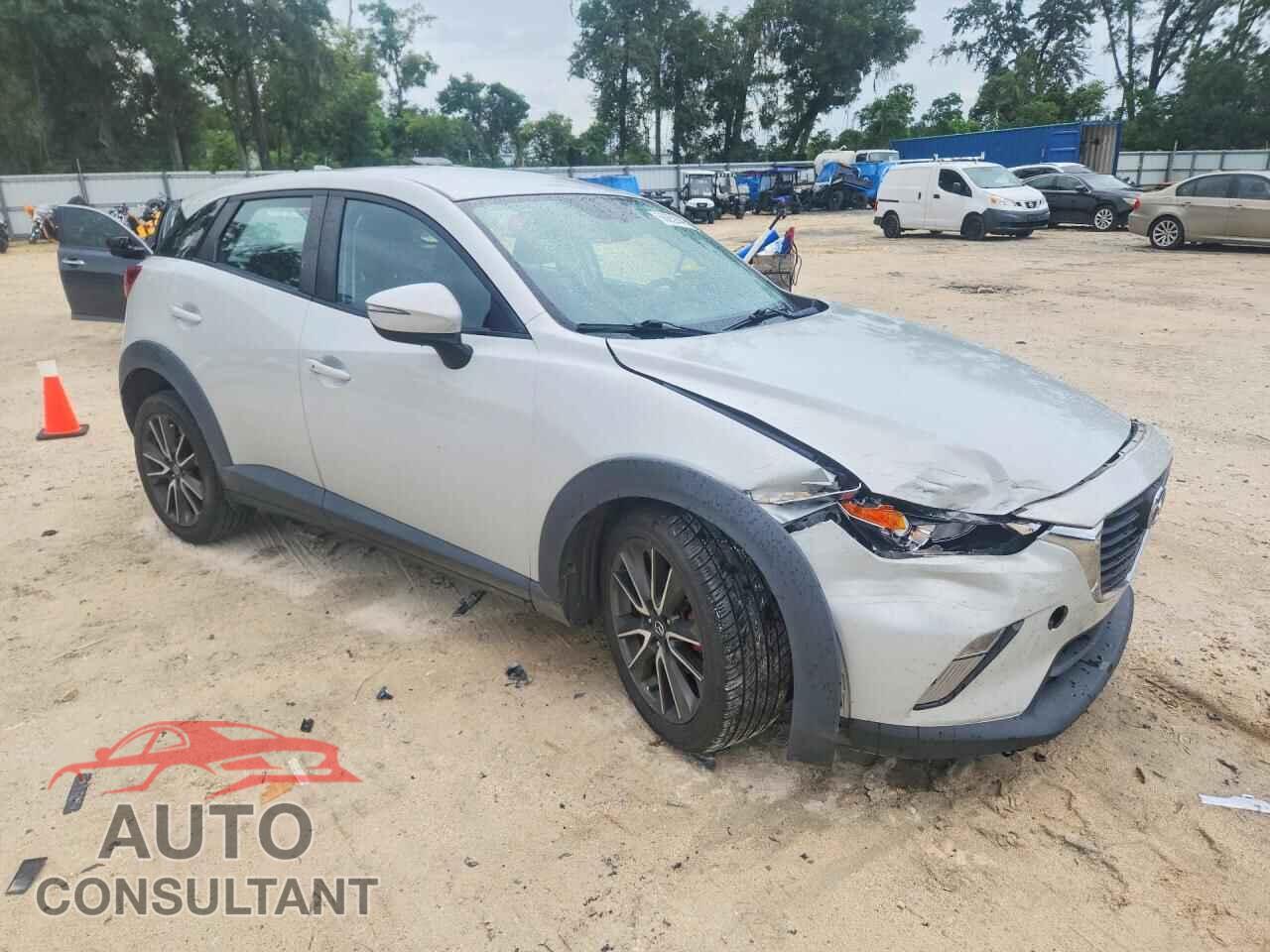 MAZDA CX-3 2017 - JM1DKDC71H0179480