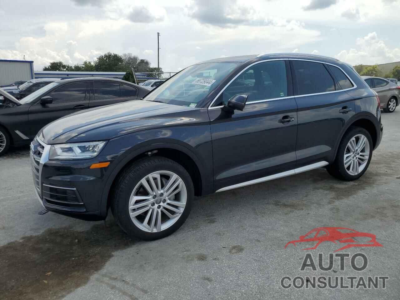 AUDI Q5 2018 - WA1BNAFY4J2210985