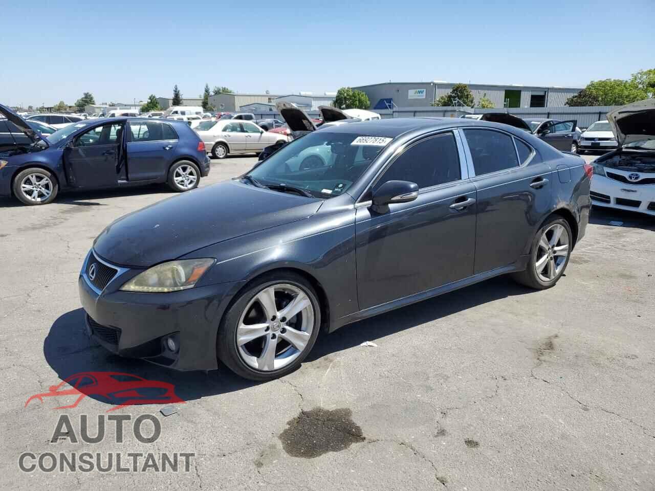 LEXUS IS 2011 - JTHBF5C25B5144245