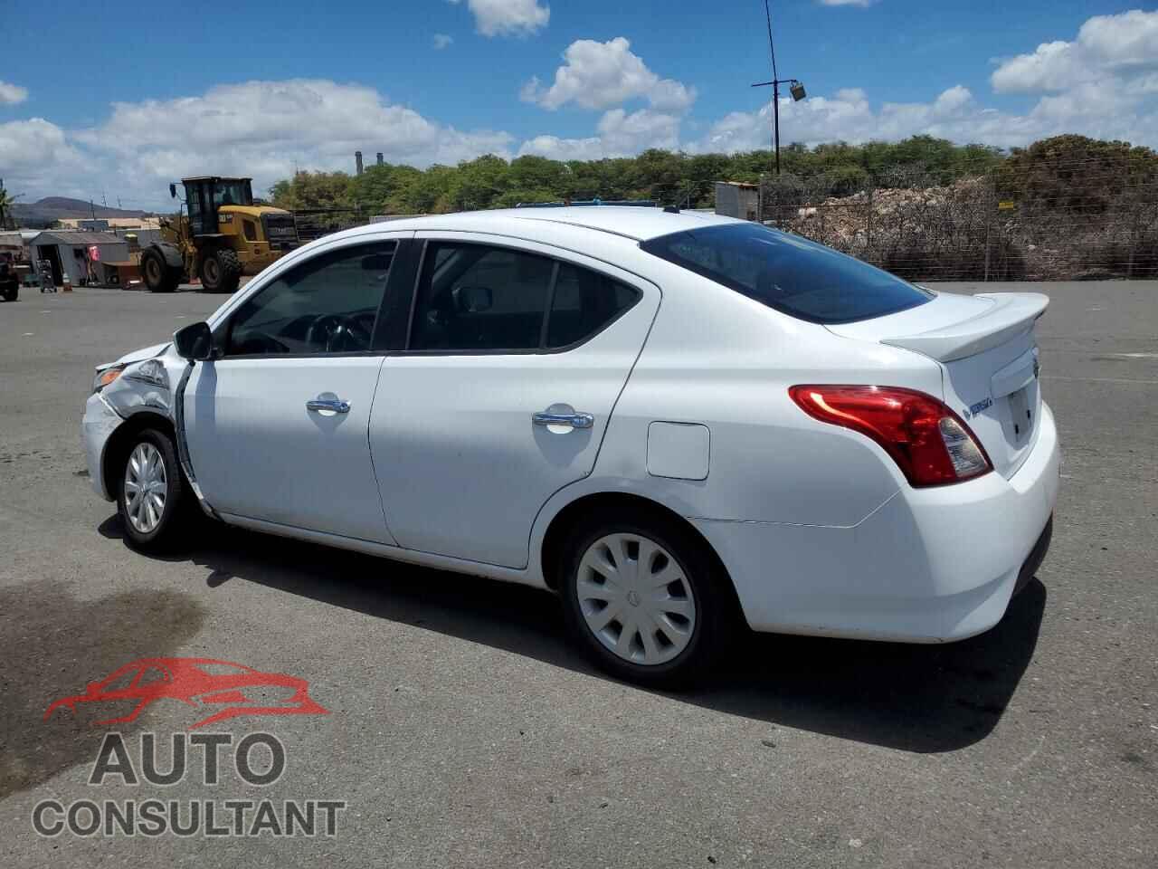 NISSAN VERSA 2019 - 3N1CN7AP3KL832556