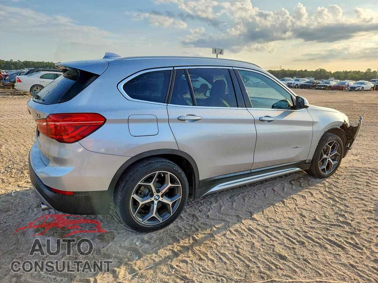BMW X1 2017 - WBXHT3C35H5F83056