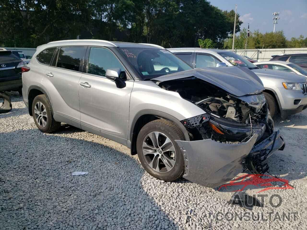 TOYOTA HIGHLANDER 2022 - 5TDGZRBH9NS230183