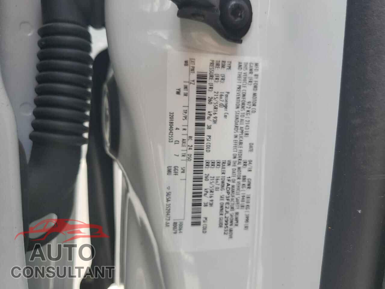 FORD FOCUS 2018 - 1FADP3FE2JL299532