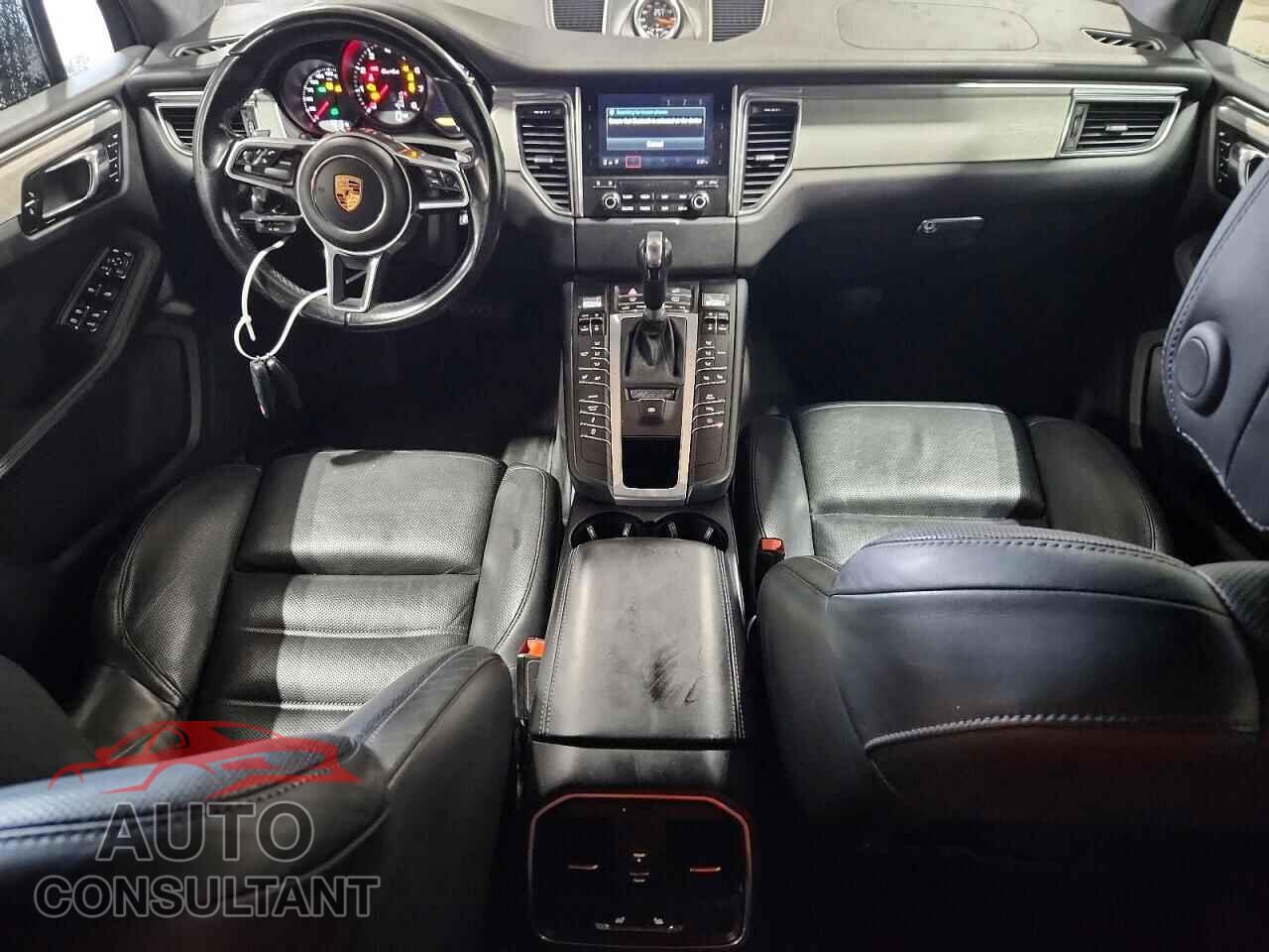 PORSCHE MACAN 2017 - WP1AF2A59HLB61626