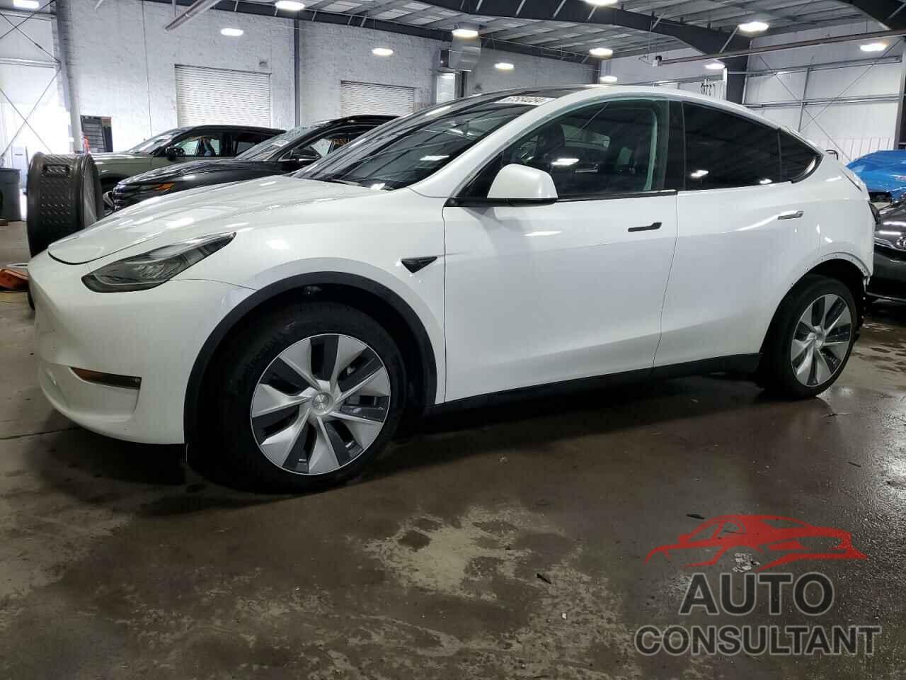 TESLA MODEL Y 2023 - 7SAYGDEE6PF599379